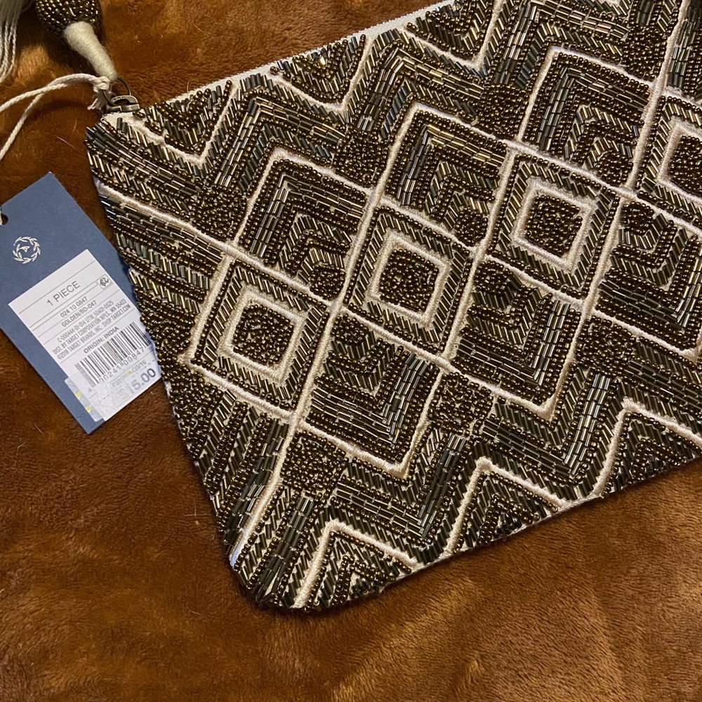 Breaded clutch, amazing detail. Vintage/boho